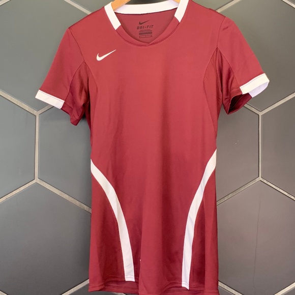 Nike Tops Womens Nike Volleyball Drfit Short Sleeve Shirt Poshmark